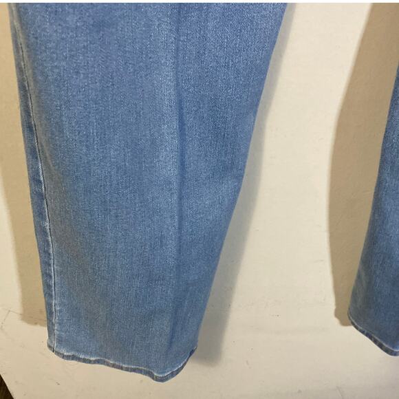 Old Navy High-Waisted Wow Straight Jeans Santa Catarina Wash Denim Plus Sz 24 L - Picture 8 of 11